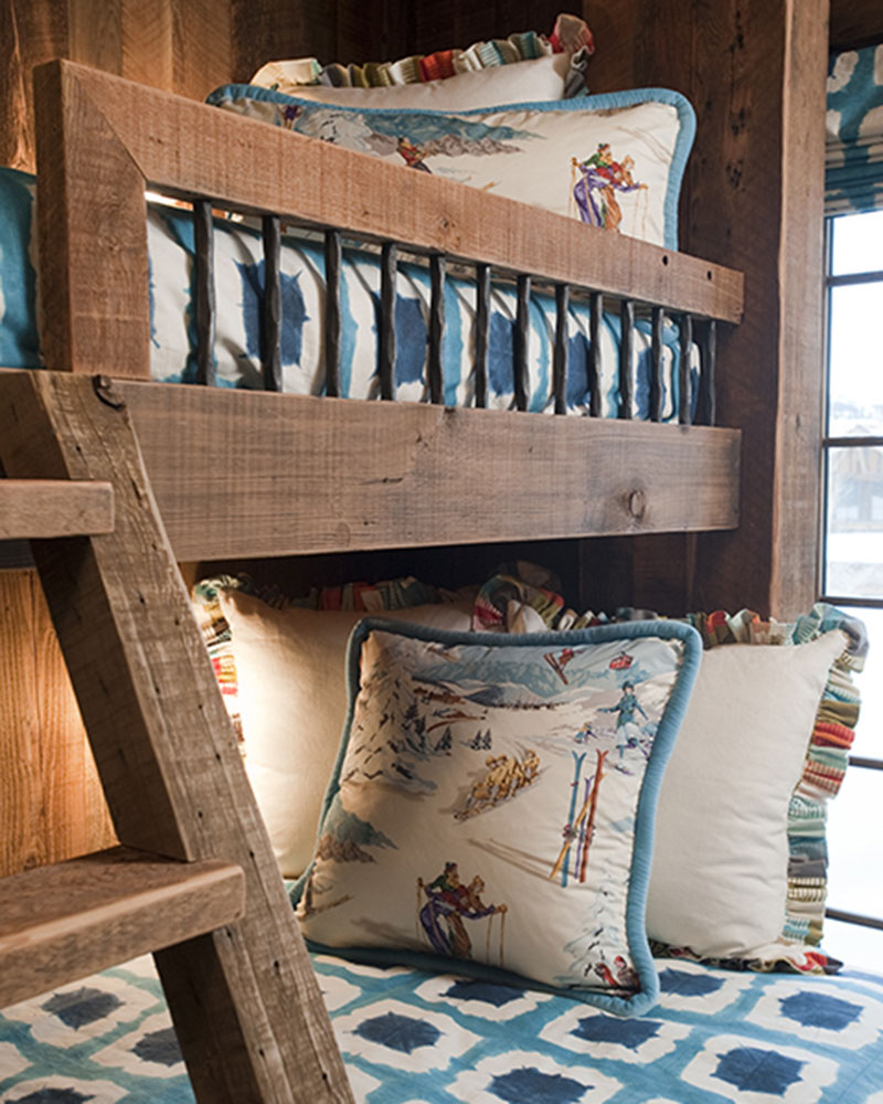 bunk beds in the Yellowstone Club Residence designed by Elizabeth Robb Interiors