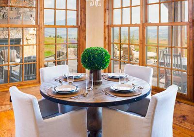 breakfast nook at the Bozeman Retreat designed by Elizabeth Robb Interiors