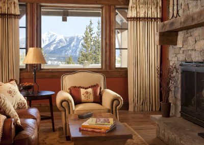 living room at the Spanish Peaks Residence designed by Elizabeth Robb Interiors