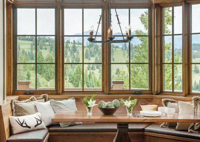 dining room in The Big EZ residence with interior design by Elizabeth Robb Interiors